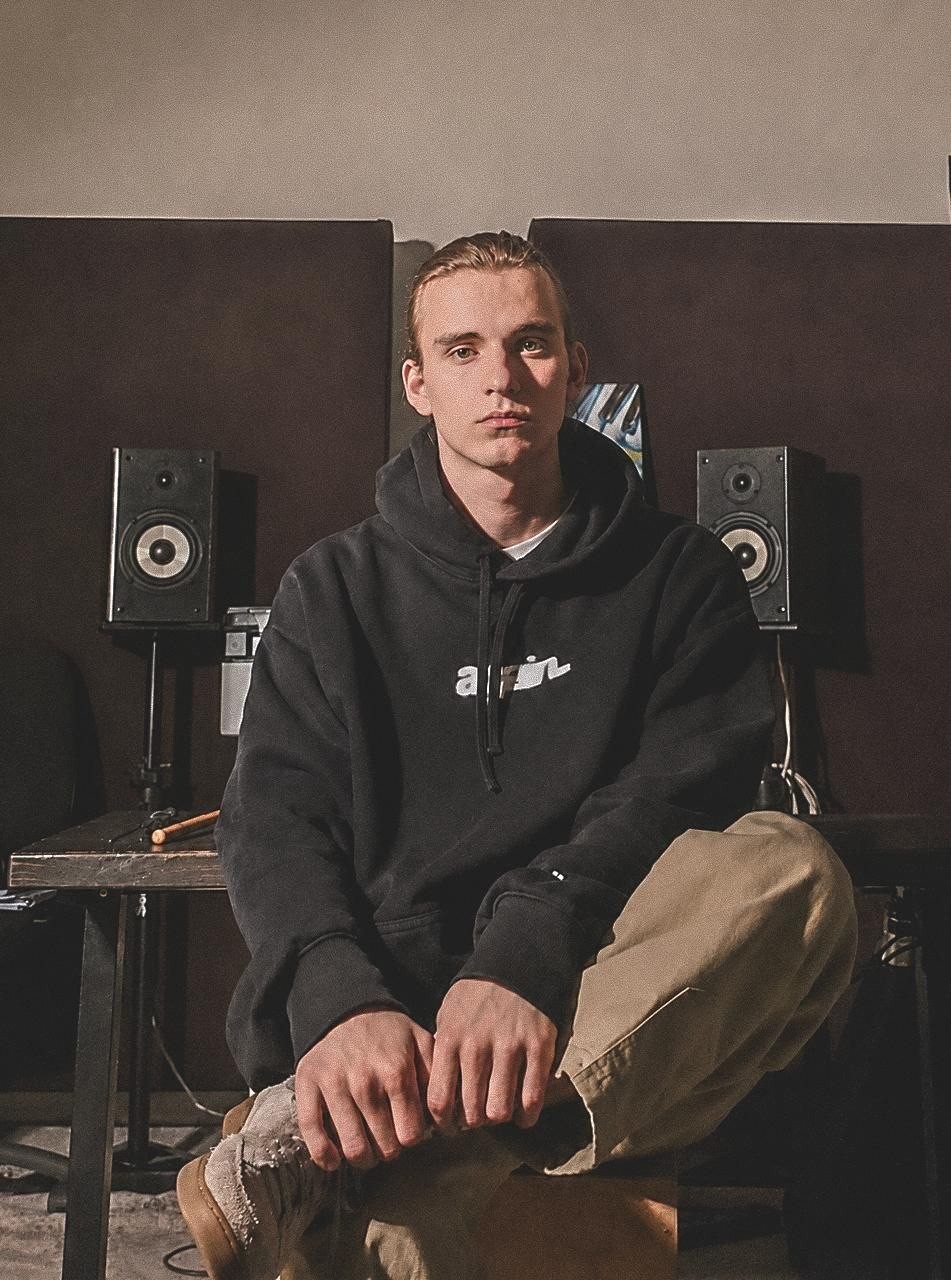 Fedor Konshin in a recording studio